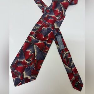Geoffrey Beene silk tie vintage